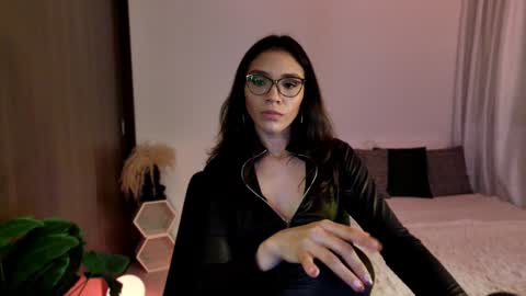 Keyla online show from 01/05/25, 01:03