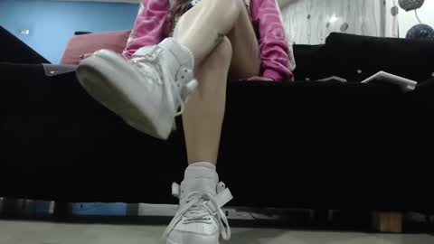     online show from 01/15/25, 01:56