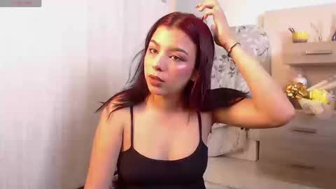 Snapshot of keyti_sullivan chatting on 09/22/25, 03:03 Keyti online show from 09/22/25, 03:03