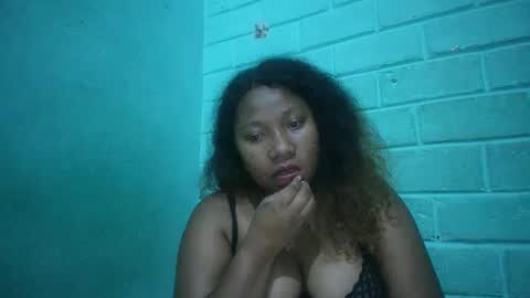 Snapshot of kezia0910 chatting on 11/29/25, 03:31 kezia0910 online show from 11/29/25, 03:31