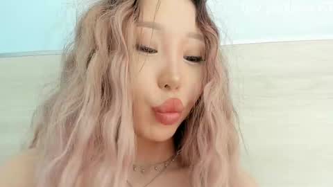 KHAESOO3 Yuna online show from 03/07/26, 08:22