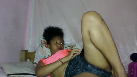 khaissa online show from 12/22/25, 01:46