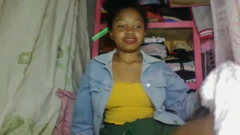 khaissa online show from 04/29/26, 03:10