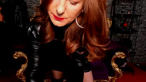 Snapshot of khaleesidomme chatting on 02/03/25, 12:14 Khaleesi online show from 02/03/25, 12:14