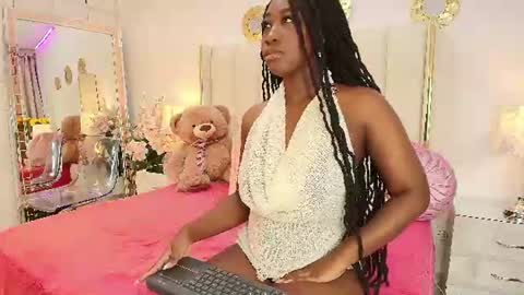 khalimaxwell online show from 06/18/26, 03:29