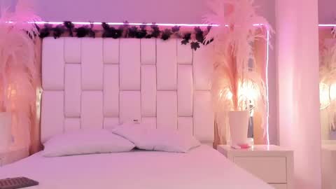 Khathiee online show from 04/15/26, 07:58