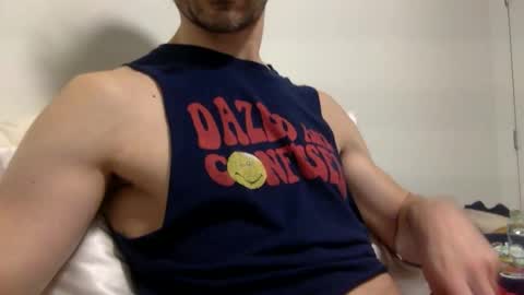 Snapshot of kheaven711 chatting on 11/06/25, 08:15 Kheaven711 online show from 11/06/25, 08:15