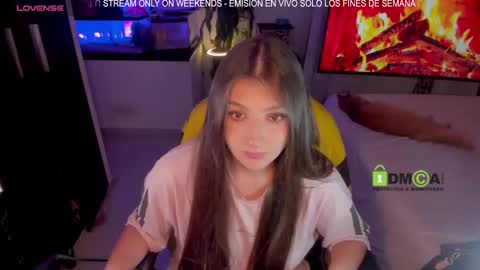 Khi.  online show from 01/11/26, 06:40