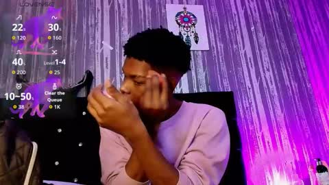 khler_angelis online show from 11/26/25, 12:17