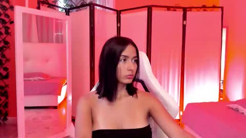 Khloe online show from 12/20/25, 01:51