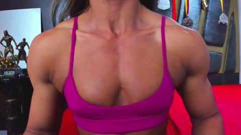    online show from 10/15/25, 06:08