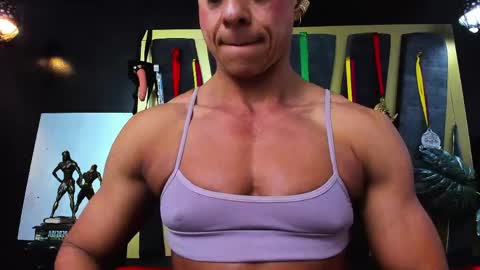    online show from 04/14/26, 06:25