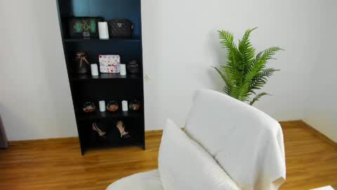 Khloe online show from 05/28/26, 03:53