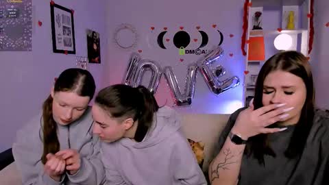 khloebeauty online show from 02/10/26, 08:46