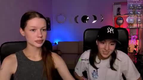 Snapshot of khloebeauty chatting on 07/09/26, 05:44 khloebeauty online show from 07/09/26, 05:44