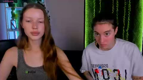 Snapshot of khloebeauty chatting on 07/14/26, 05:45 khloebeauty online show from 07/14/26, 05:45