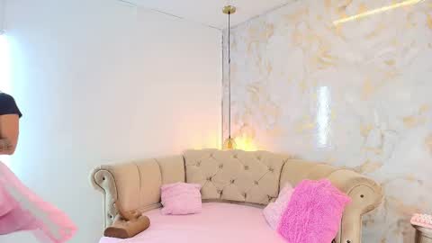 Khloe online show from 02/04/26, 05:13