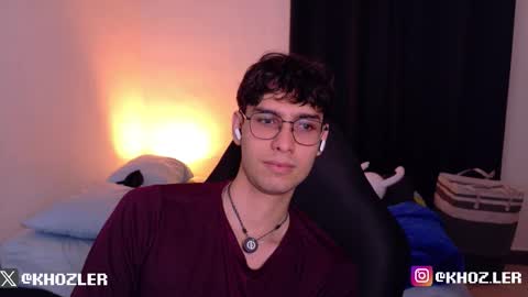 khozler_ online show from 12/20/25, 03:02