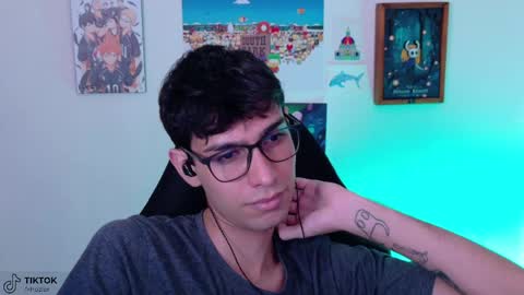 Snapshot of khozler_ chatting on 06/06/26, 02:16 khozler_ online show from 06/06/26, 02:16
