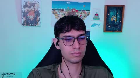 Snapshot of khozler_ chatting on 06/08/26, 01:50 khozler_ online show from 06/08/26, 01:50