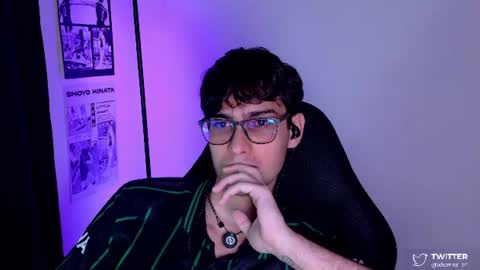 Snapshot of khozler_ chatting on 07/10/26, 03:00 khozler_ online show from 07/10/26, 03:00