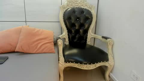 Snapshot of khris__evans chatting on 04/07/26, 11:10 Kris Evans online show from 04/07/26, 11:10