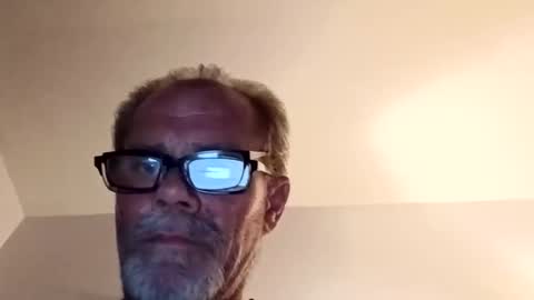 khrisdm48 online show from 03/01/26, 06:04