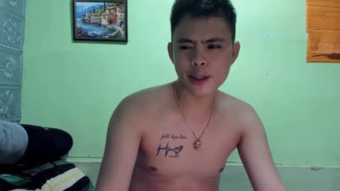 Khylle 27 online show from 12/09/24, 10:43