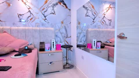    N         M online show from 03/20/26, 02:38