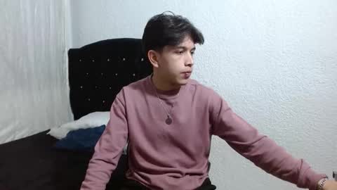 Snapshot of kianryu chatting on 10/06/25, 11:46 Adrian Chlloe online show from 10/06/25, 11:46