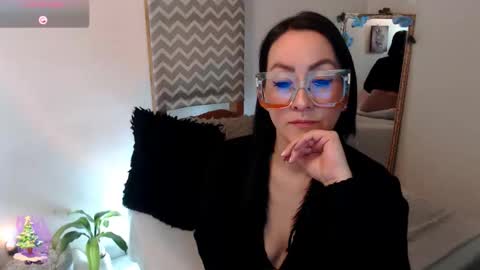 Kiara Bermont online show from 01/08/26, 12:29