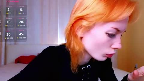 Snapshot of kiara_dream chatting on 06/14/26, 02:24 Kira online show from 06/14/26, 02:24