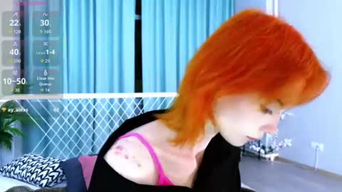 Snapshot of kiara_dream chatting on 07/01/26, 10:42 Kira online show from 07/01/26, 10:42