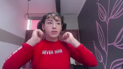 KIARA FOX online show from 04/08/26, 09:37