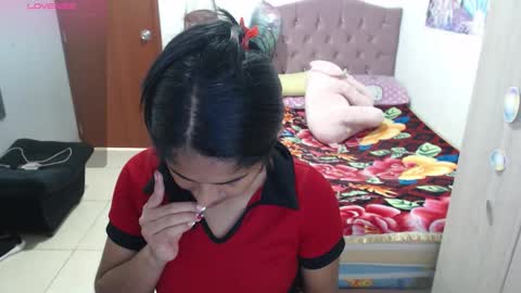 Kiara online show from 12/14/25, 06:56