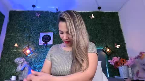 Valery online show from 05/27/26, 01:57