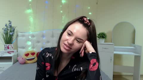 Kara online show from 01/31/25, 10:10