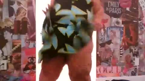 Layna Lawless online show from 04/30/26, 09:26