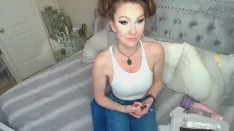 Kia Rose online show from 09/14/25, 06:45