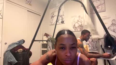 Snapshot of kibrombariu45 chatting on 01/09/25, 11:14 HunneysPlayRoom online show from 01/09/25, 11:14