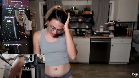 Kiersten online show from 10/13/25, 02:33