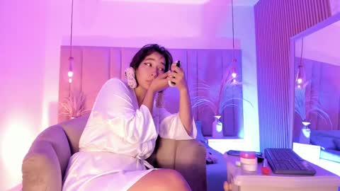 Kim Thompson online show from 03/09/25, 01:04