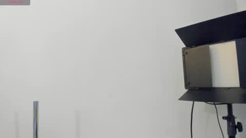 kiim01 online show from 10/26/25, 05:30