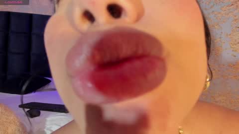 Kim online show from 01/28/25, 05:46