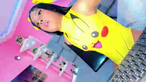 kiishanny online show from 11/08/25, 08:51