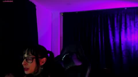 Kizuky online show from 12/26/24, 03:49