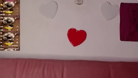 kIKI online show from 03/05/25, 08:54