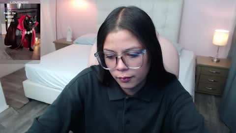 kIKI online show from 09/17/25, 12:51