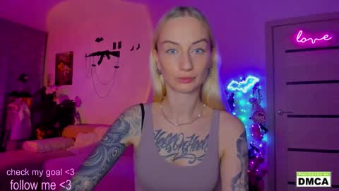 Kiki online show from 11/02/25, 09:28