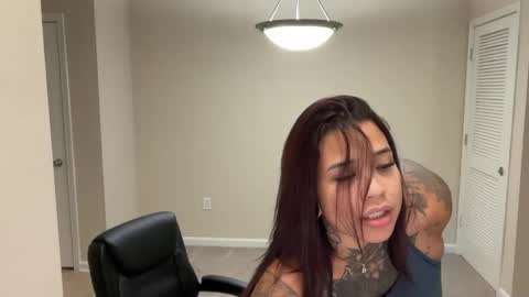 kikilove online show from 06/05/26, 03:02